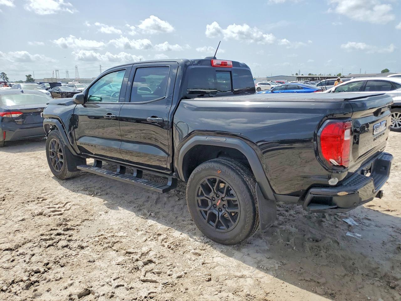 2023 GMC CANYON DENALI — снимка 2