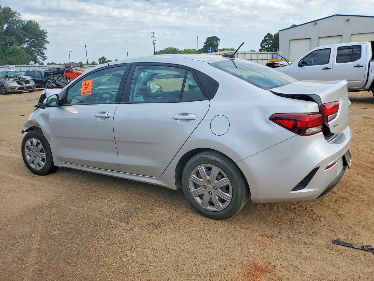 2022 KIA RIO LX — снимка 2