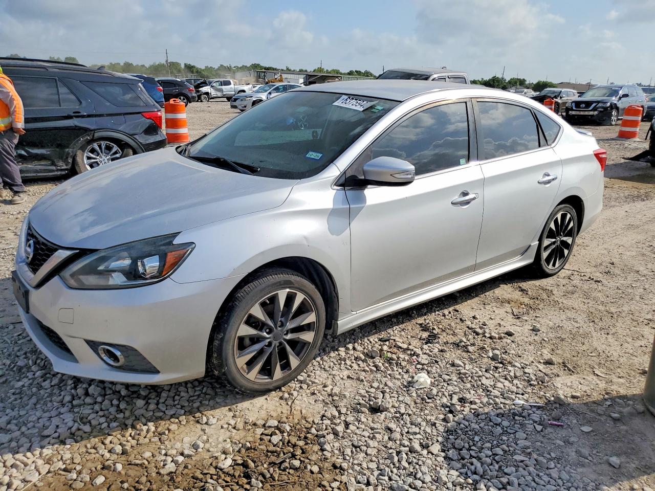 2016 NISSAN SENTRA SV