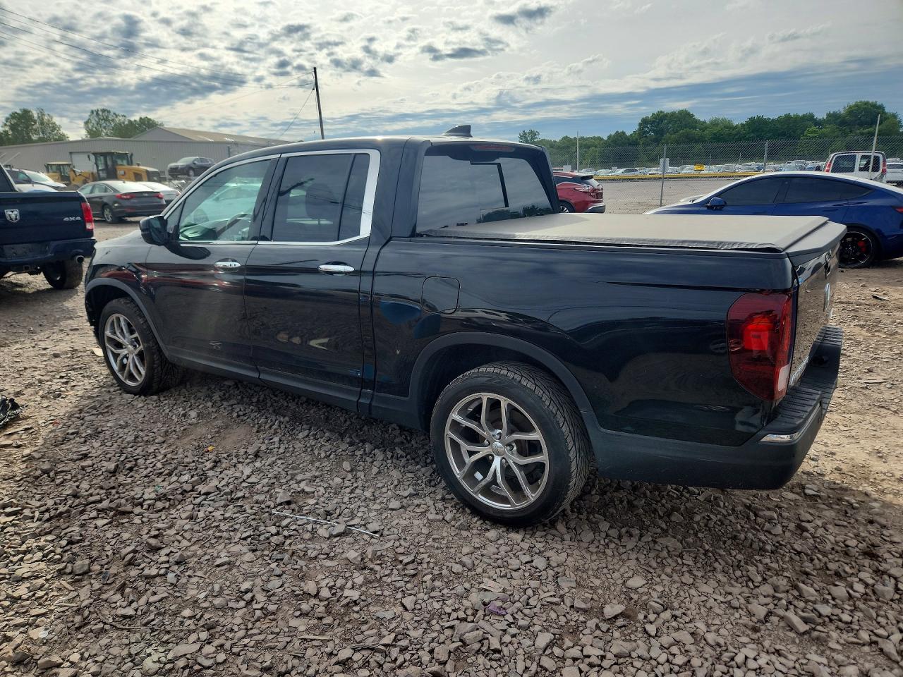 2020 HONDA RIDGELINE RTL — снимка 2