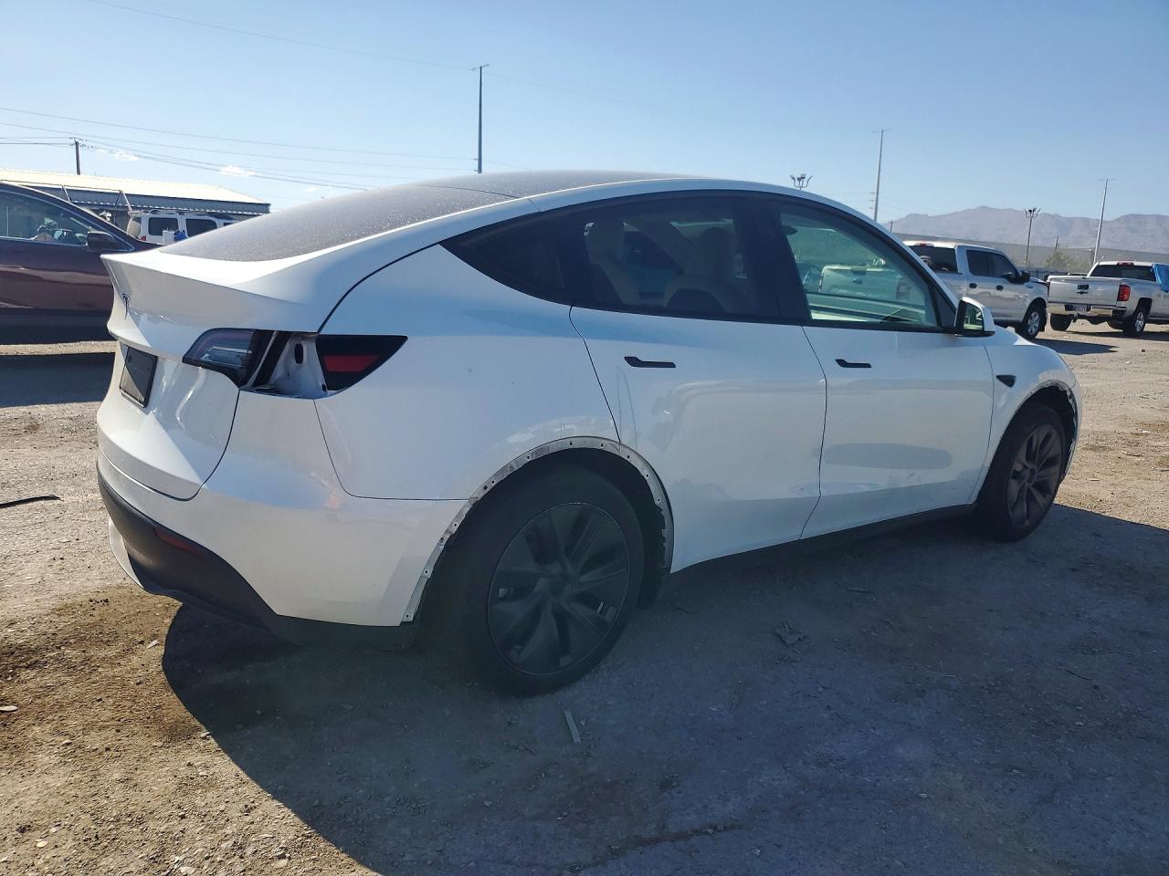 2024 TESLA MODEL Y — снимка 3