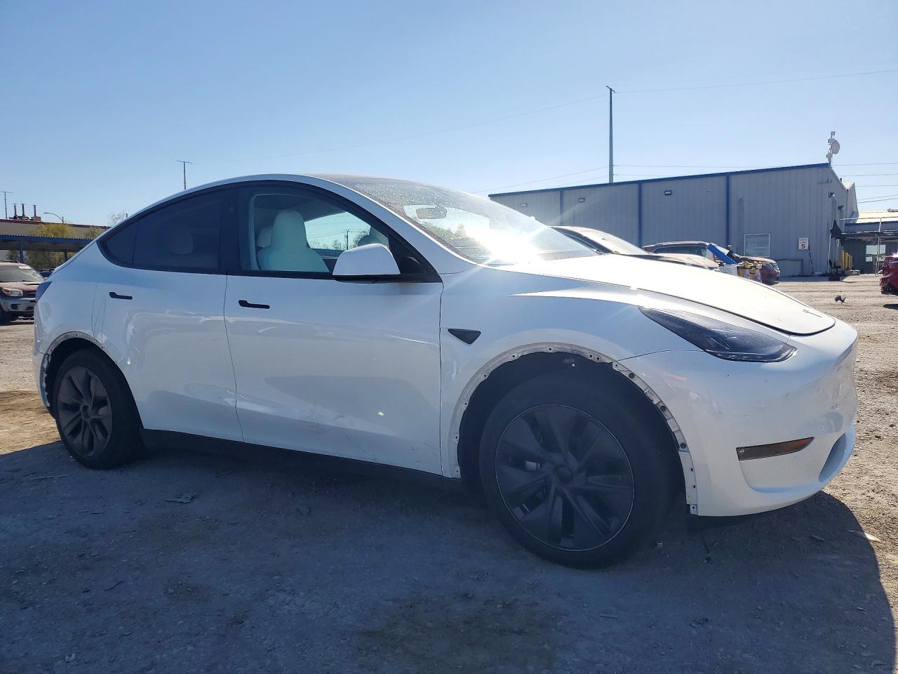 2024 TESLA MODEL Y — снимка 4