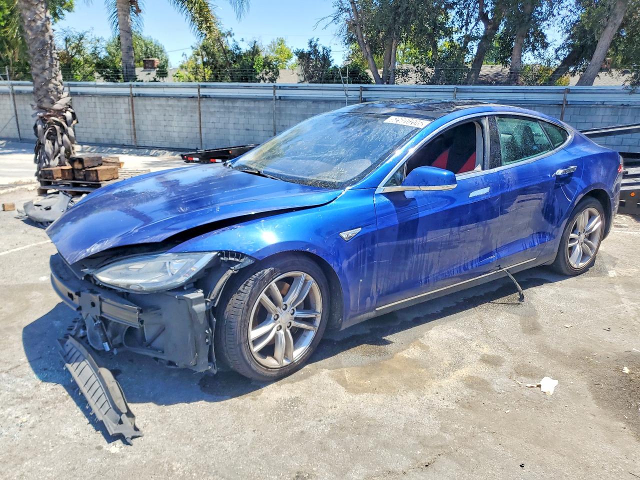 2015 TESLA MODEL S