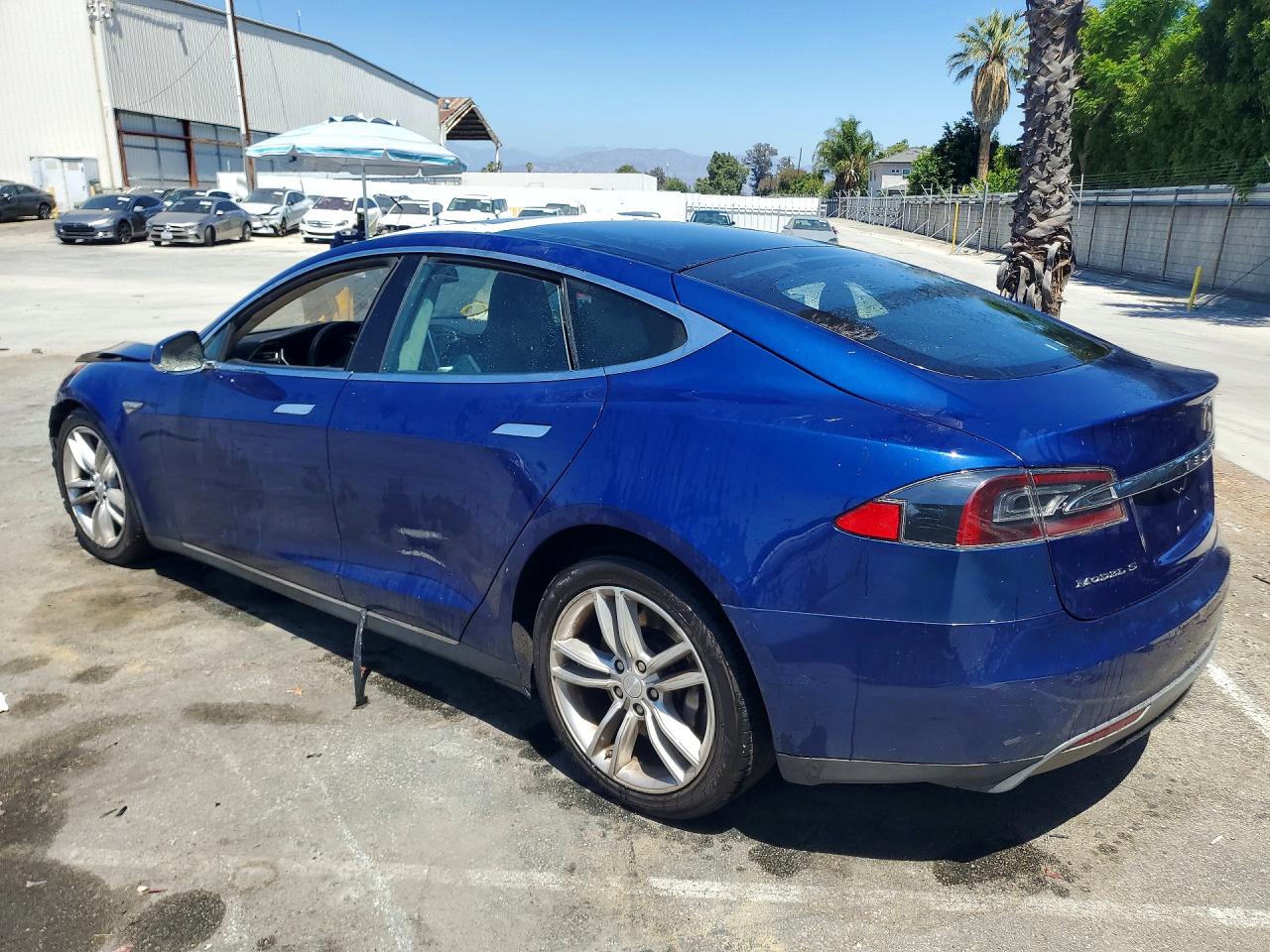 2015 TESLA MODEL S — снимка 2