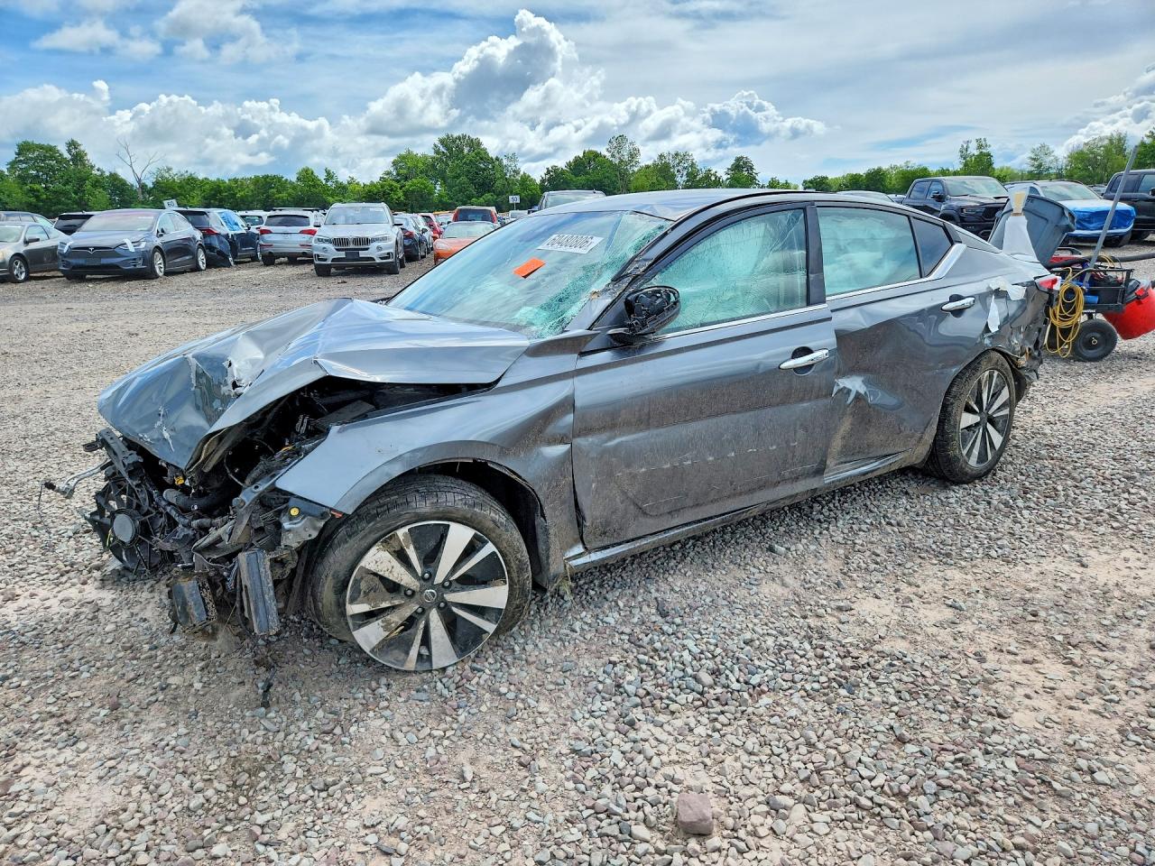 2022 NISSAN ALTIMA SV