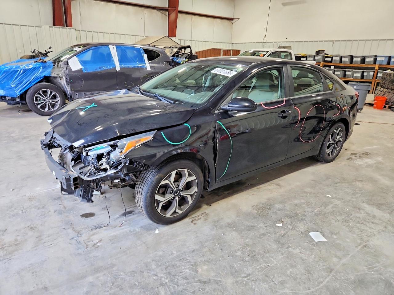 2019 KIA FORTE LXS