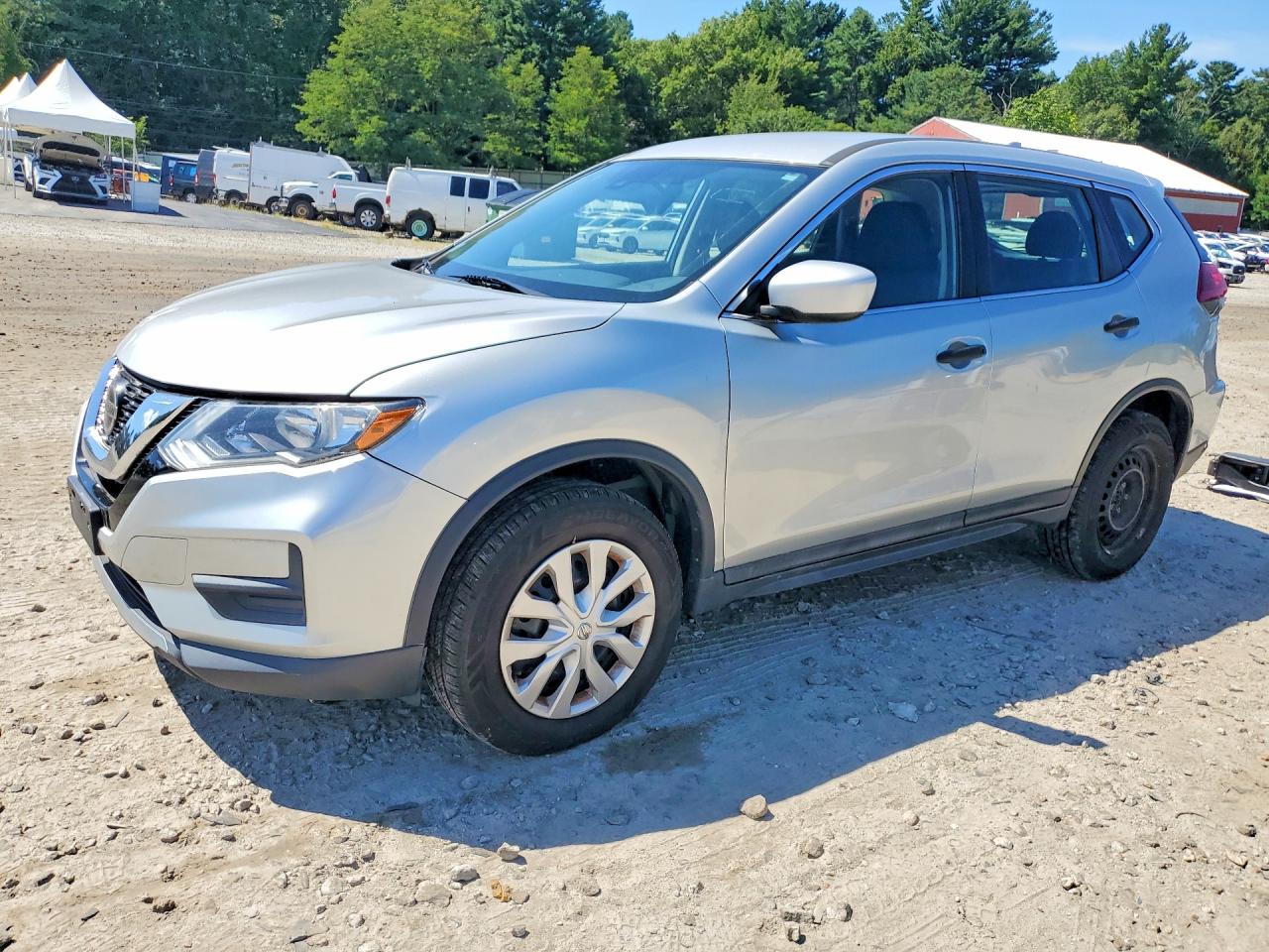 2019 NISSAN ROGUE S