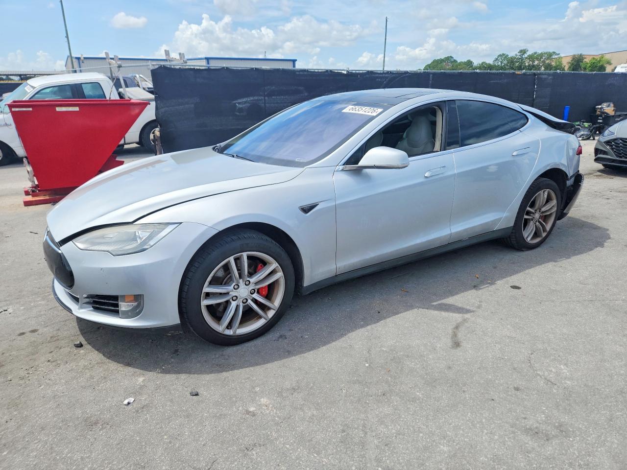 2014 TESLA MODEL S