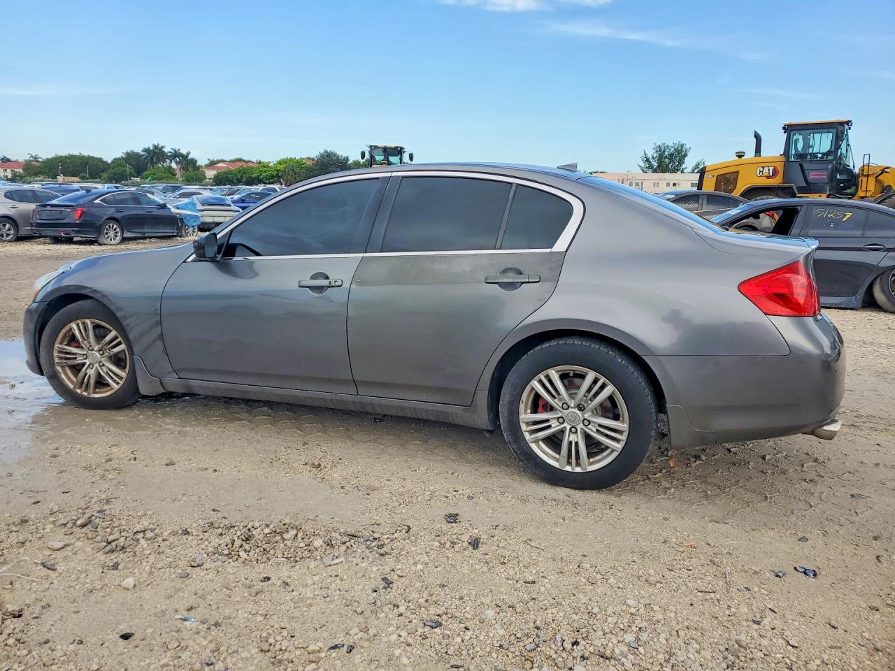 2013 INFINITI G37 SEDAN JOURNEY — снимка 2
