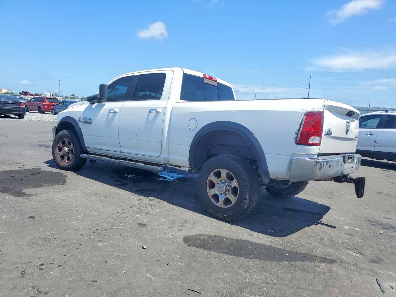 2017 RAM 2500 SLT — снимка 2