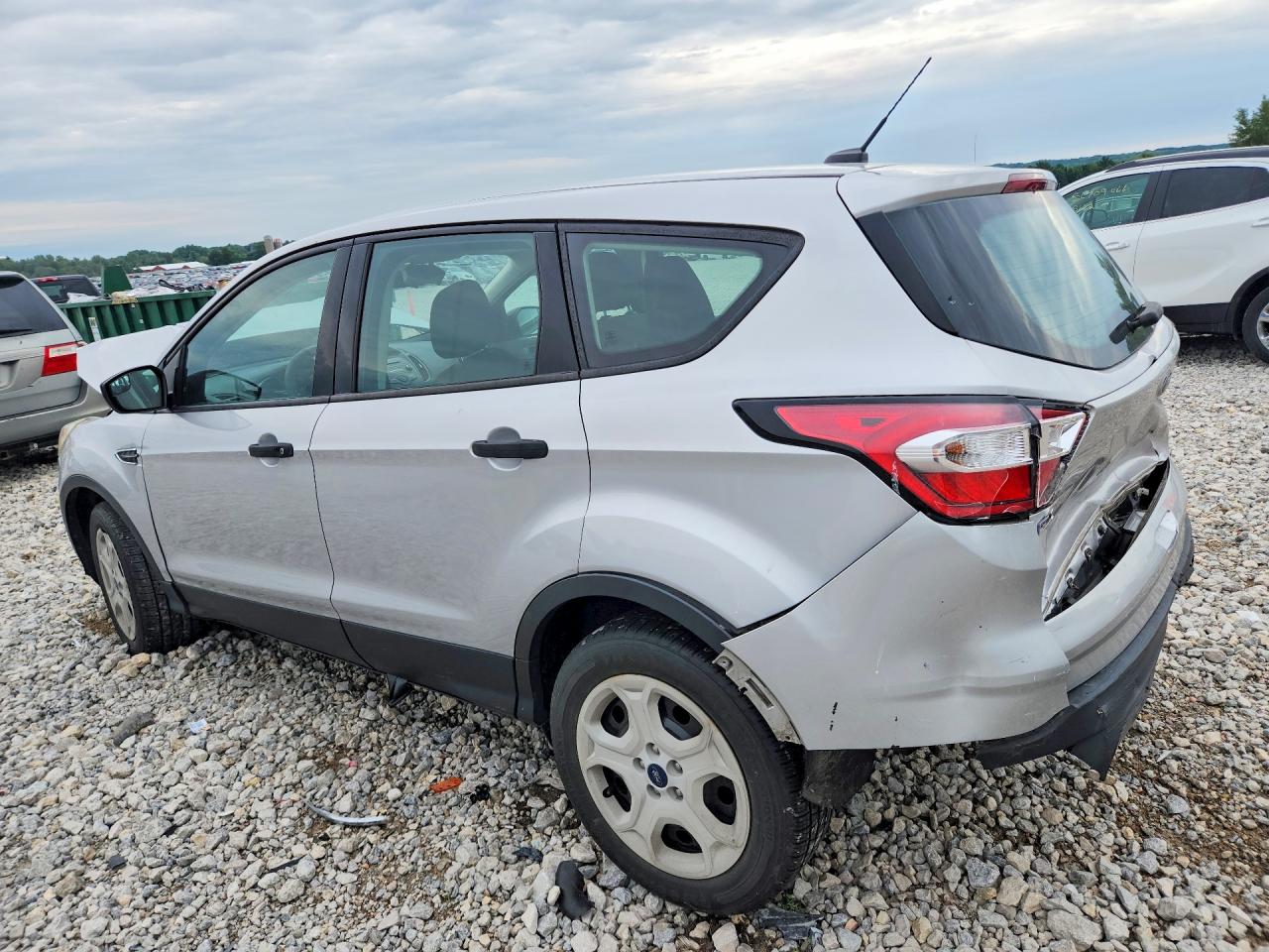 2017 FORD ESCAPE S — снимка 2