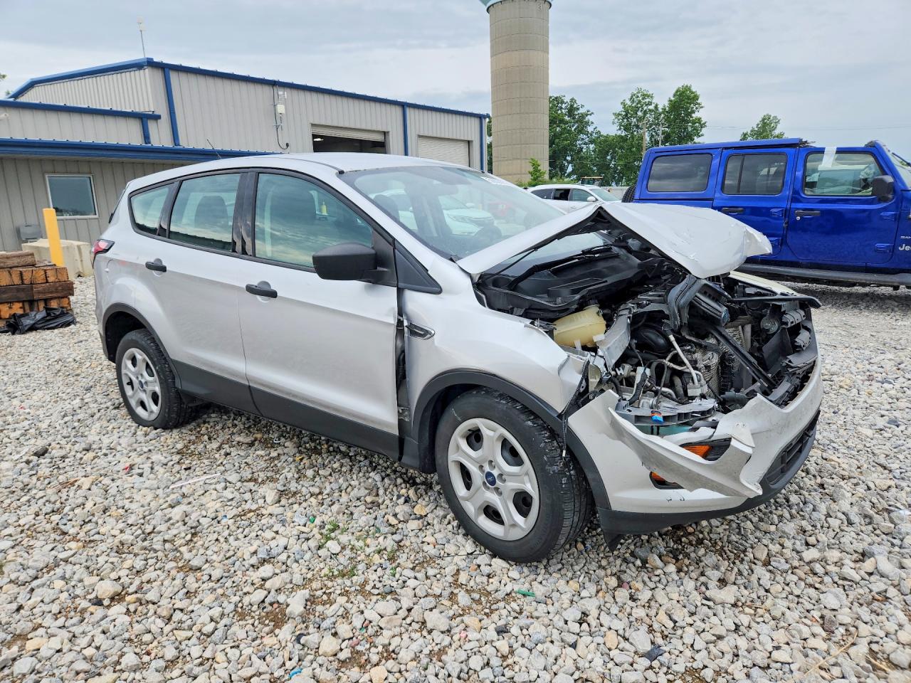 2017 FORD ESCAPE S — снимка 4