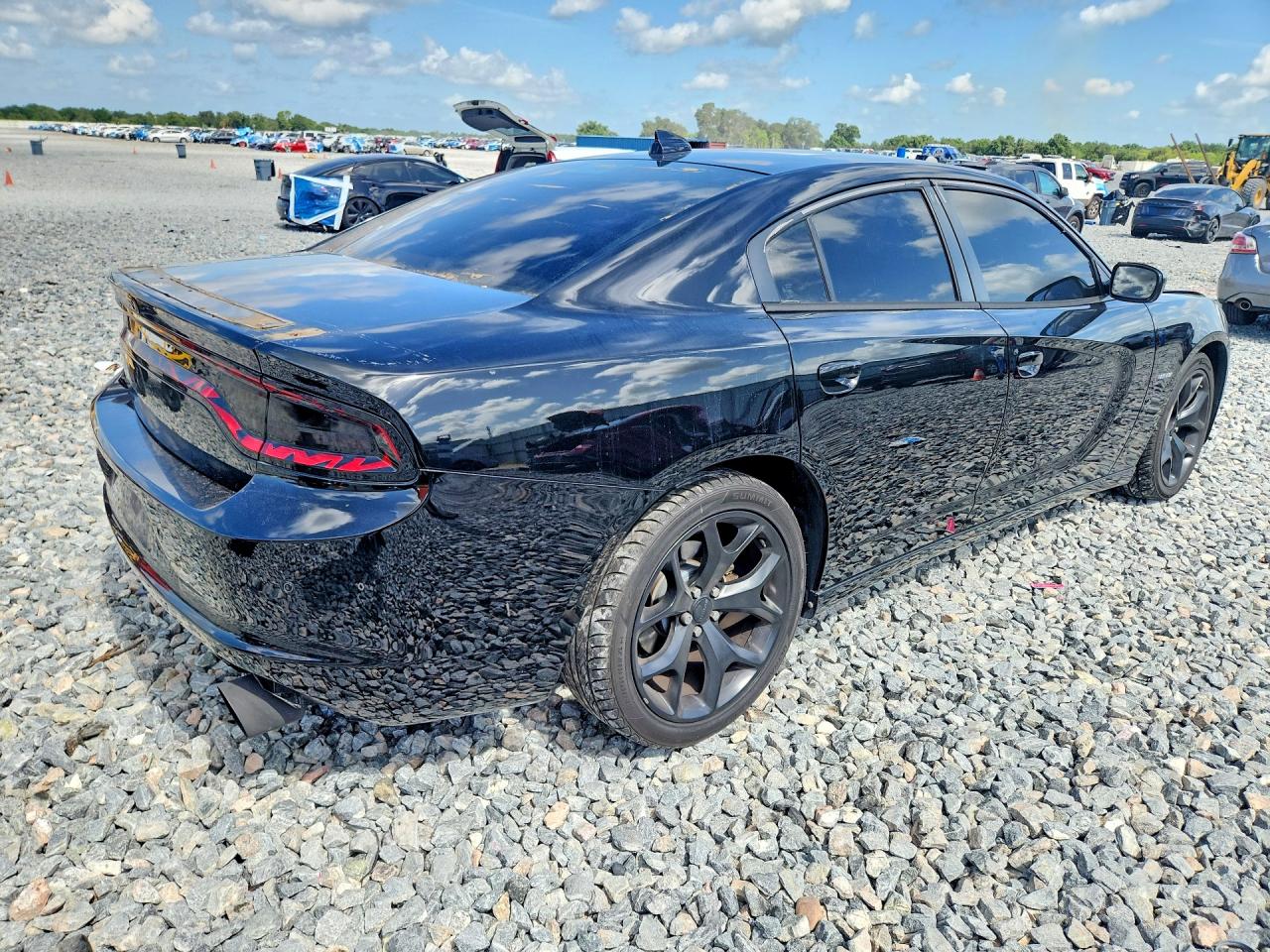 2016 DODGE CHARGER R/T — снимка 3