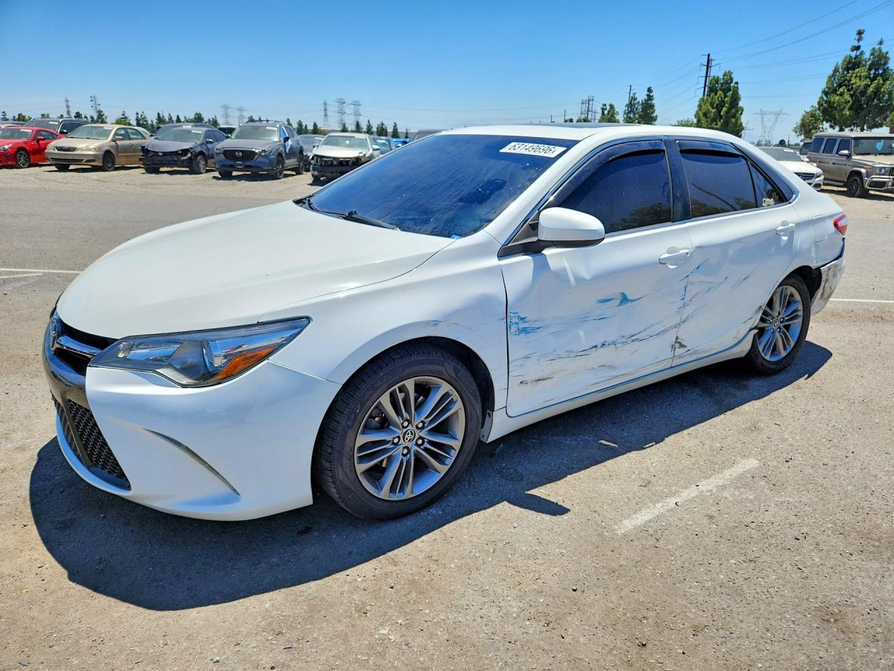 2015 TOYOTA CAMRY SE