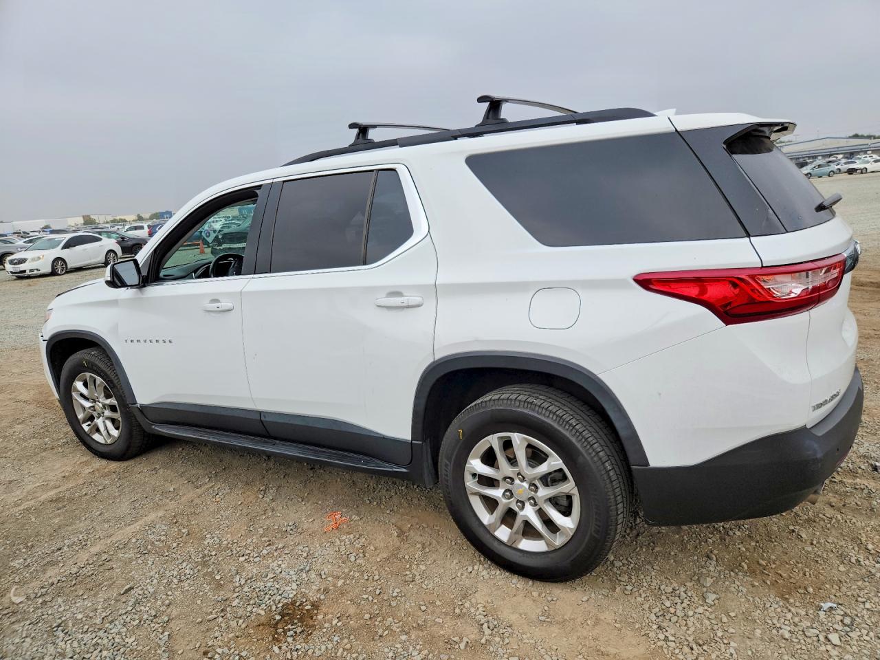 2020 CHEVROLET TRAVERSE LT — снимка 2