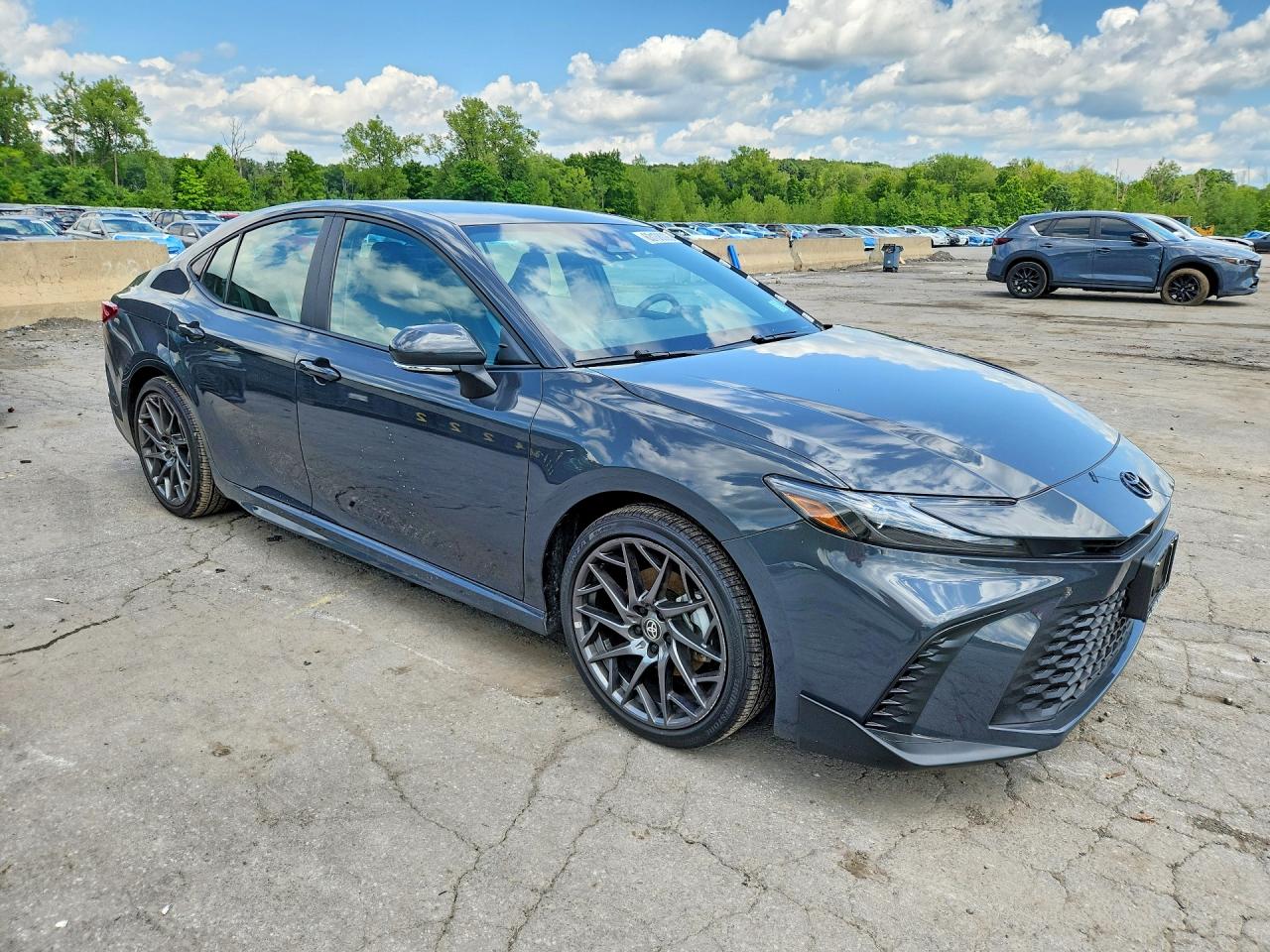 2026 TOYOTA CAMRY SE — снимка 4
