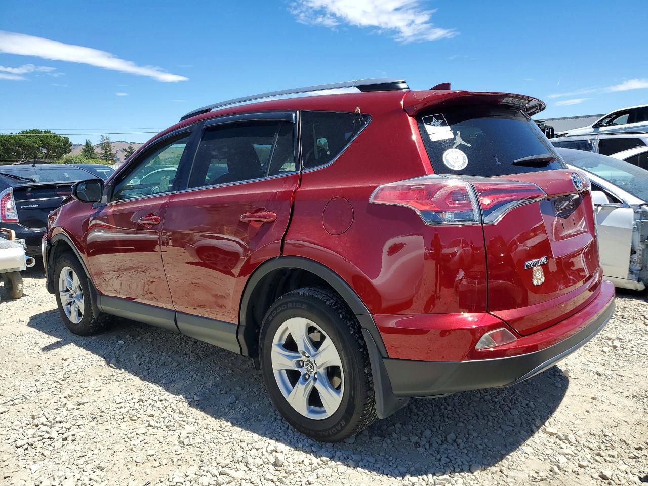 2018 TOYOTA RAV4 LE — снимка 2