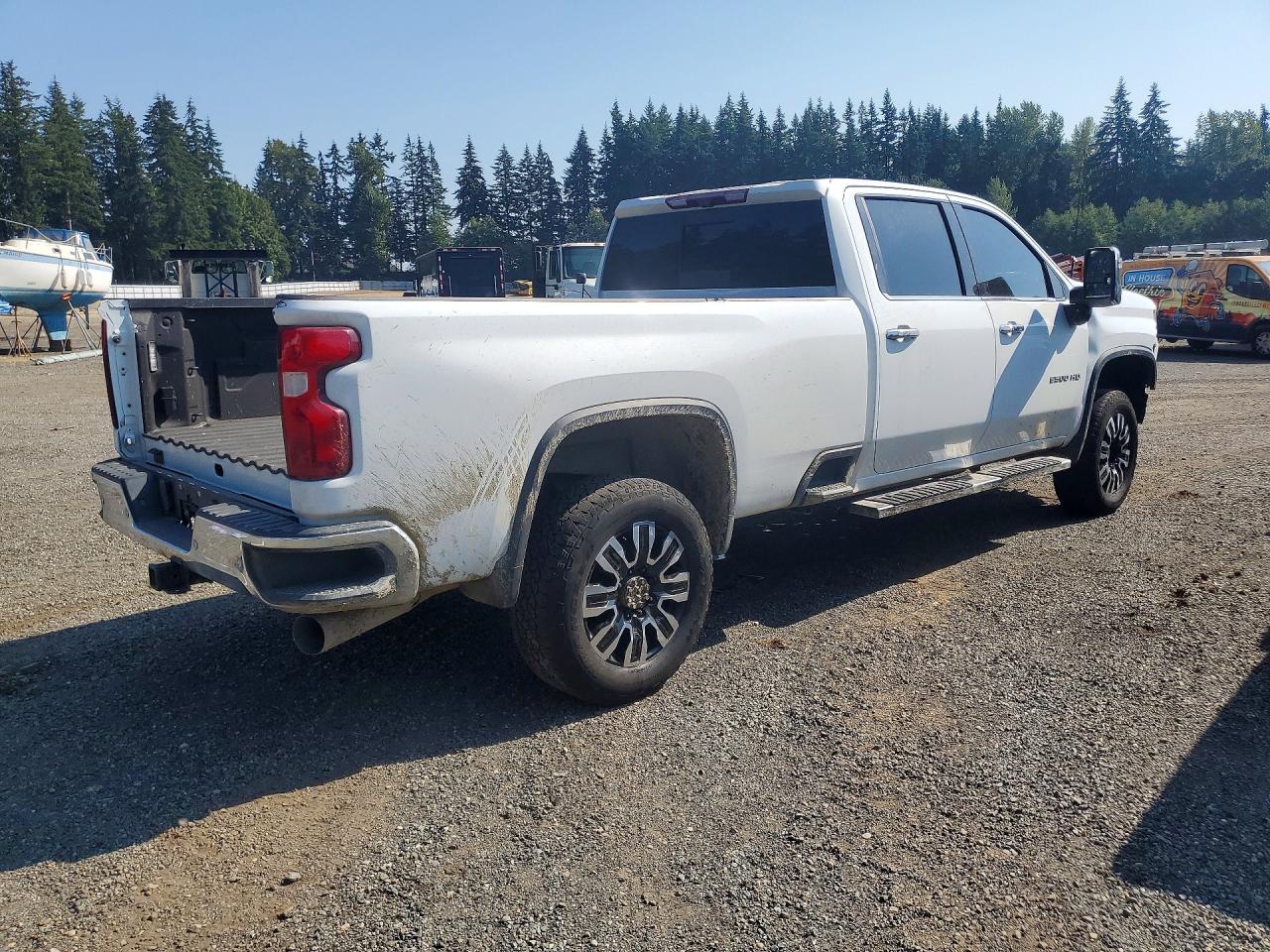 2021 CHEVROLET SILVERADO K2500 HEAVY DUTY LTZ — снимка 3