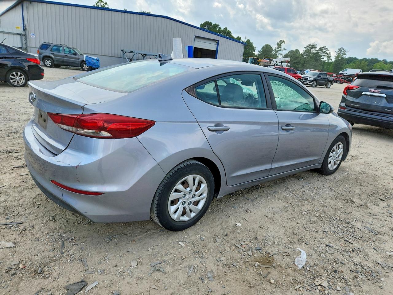 2017 HYUNDAI ELANTRA SE — снимка 3