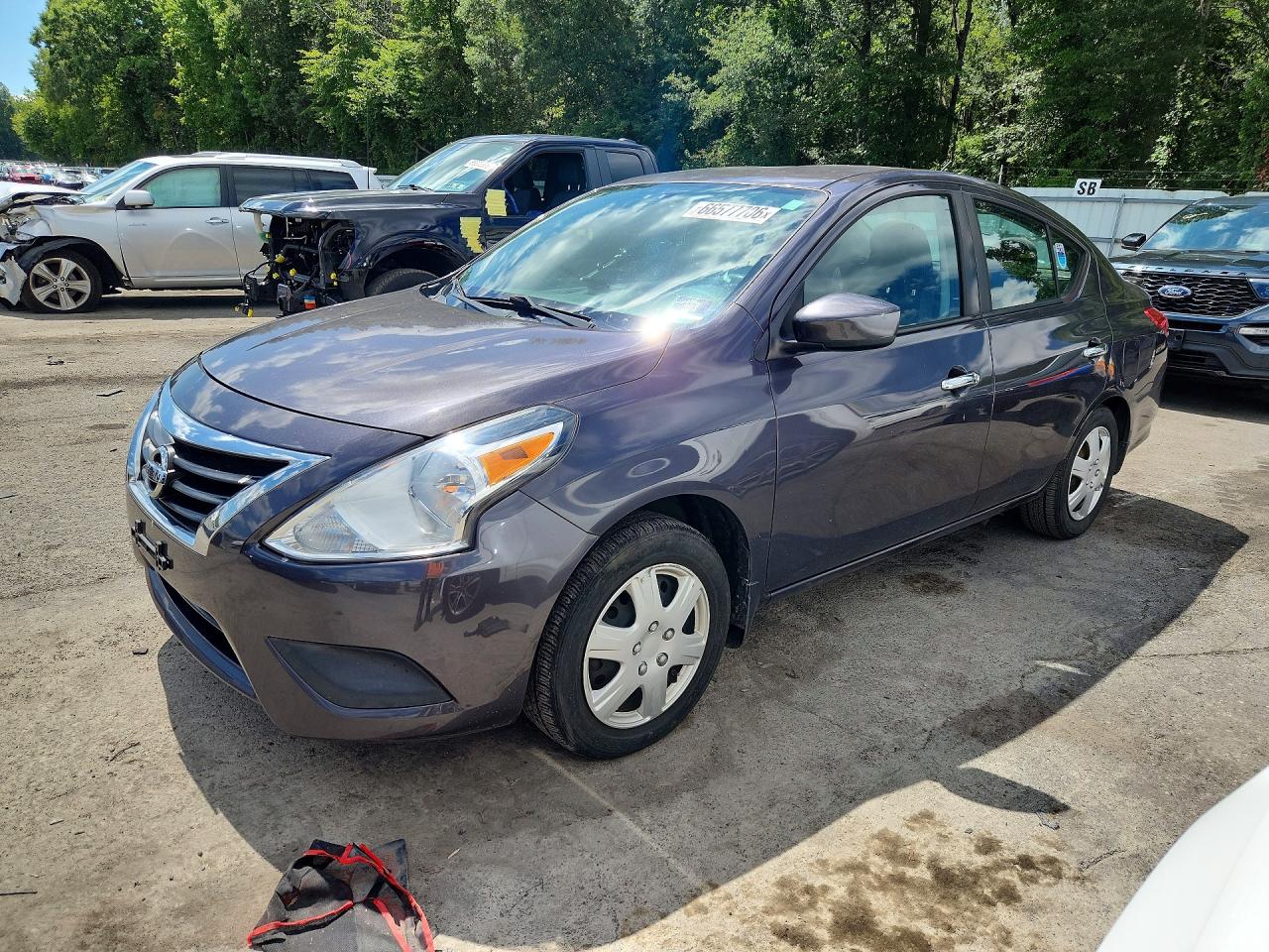 2015 NISSAN VERSA 1.6 SV