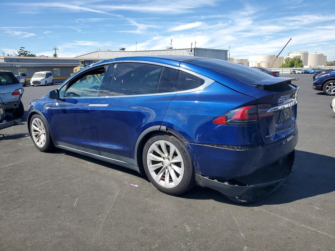2016 TESLA MODEL X — снимка 2