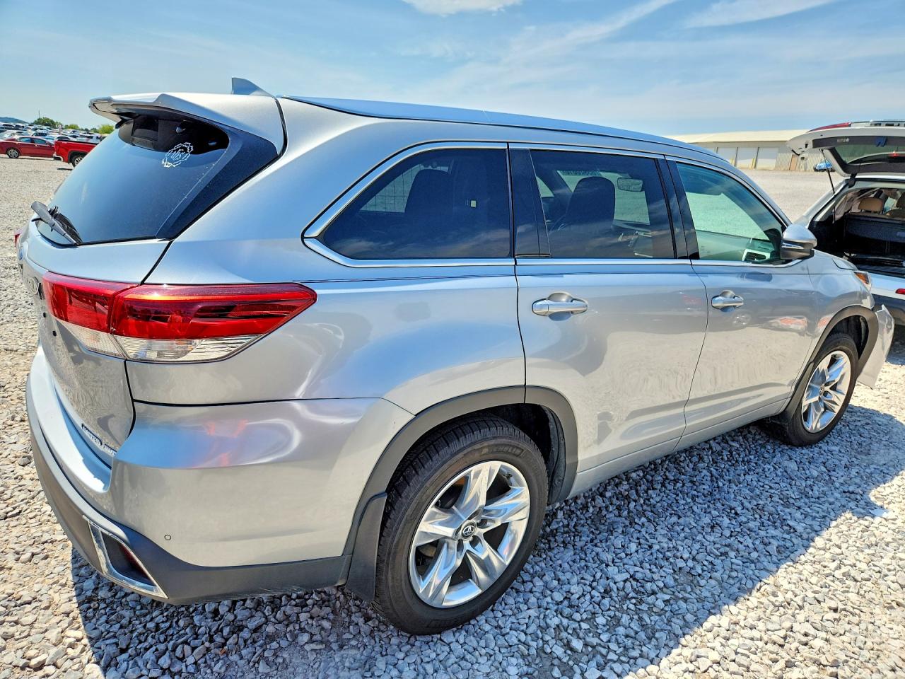 2018 TOYOTA HIGHLANDER LIMITED — снимка 3