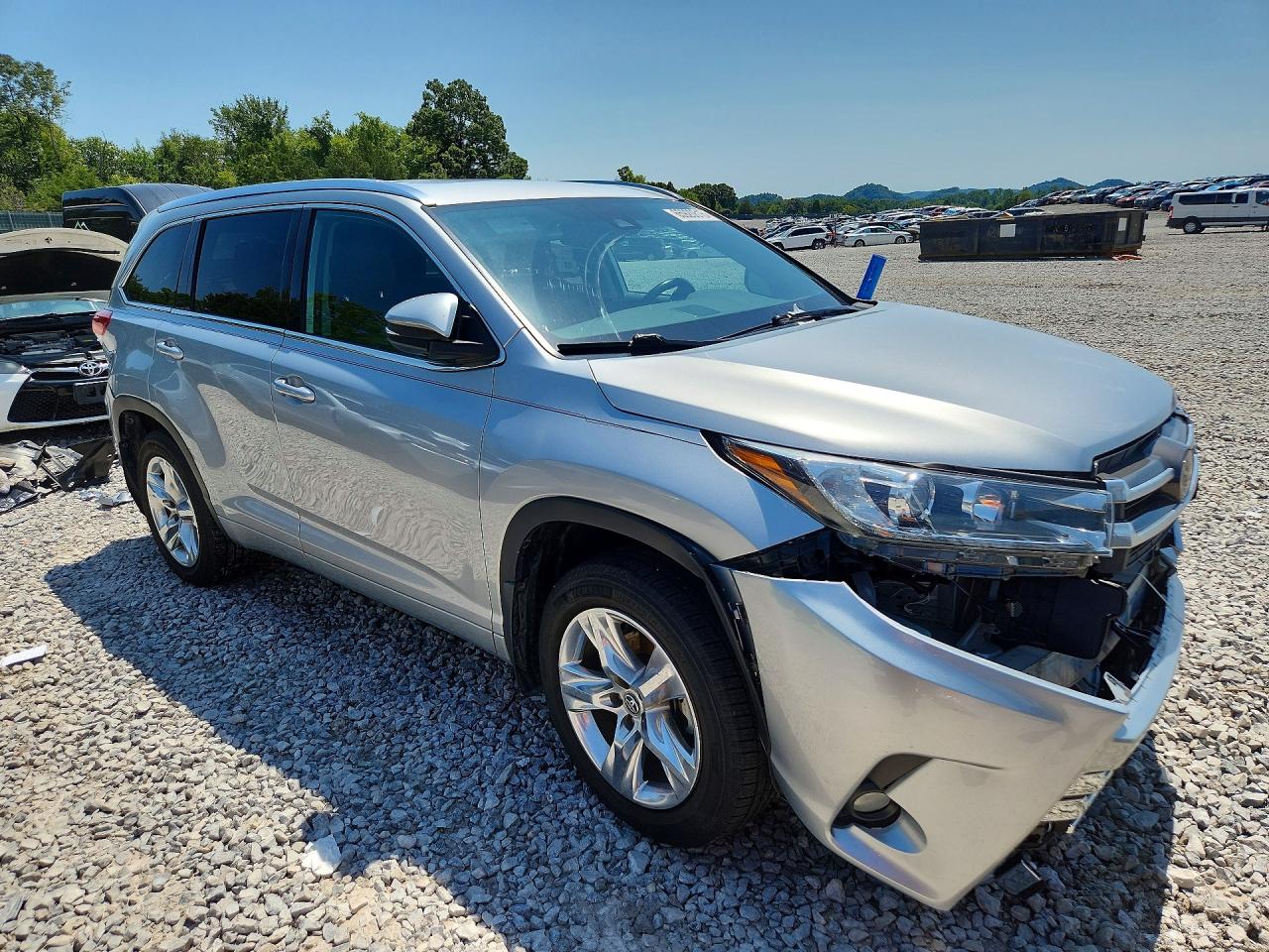 2018 TOYOTA HIGHLANDER LIMITED — снимка 4