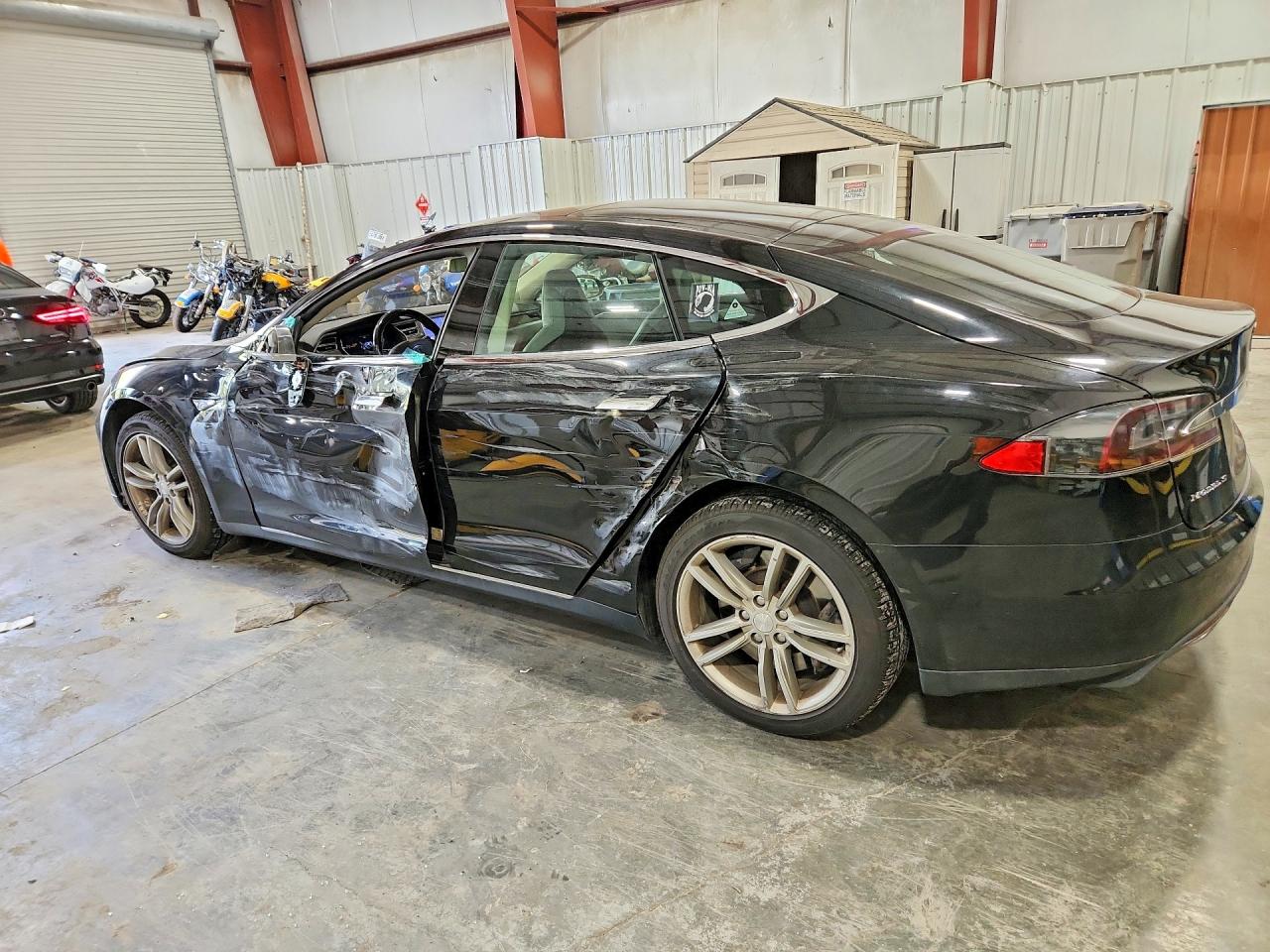 2014 TESLA MODEL S — снимка 2