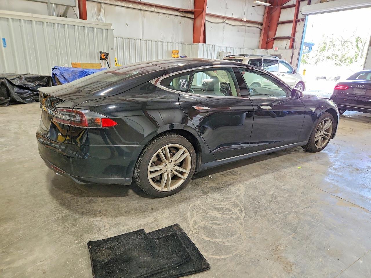 2014 TESLA MODEL S — снимка 3