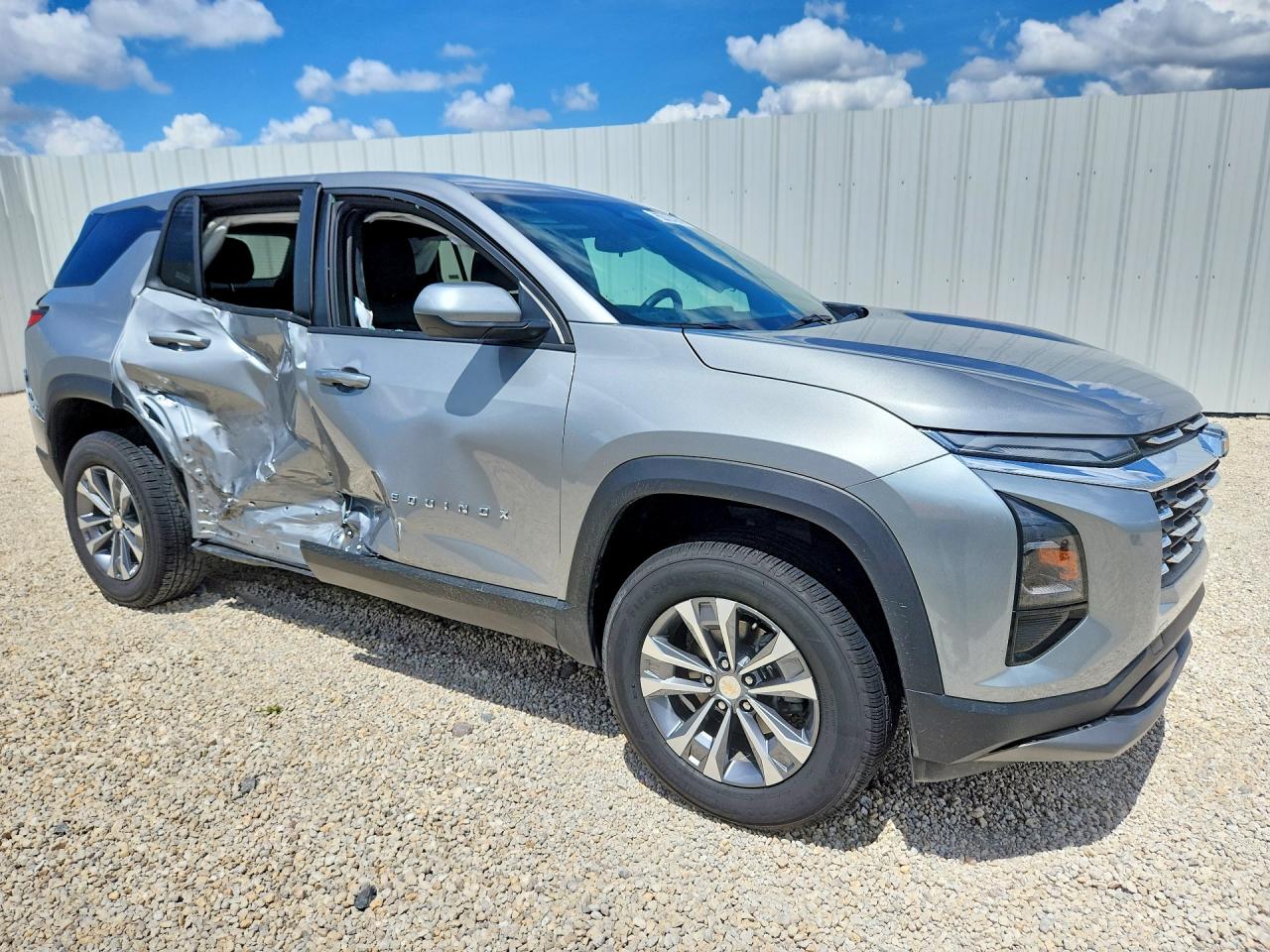 2026 CHEVROLET EQUINOX LT — снимка 4