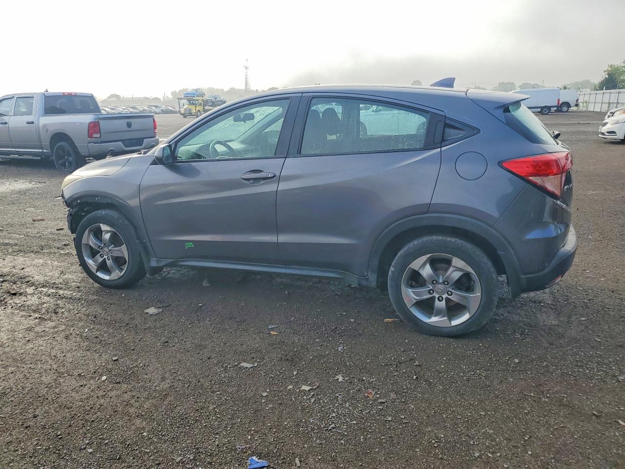 2017 HONDA HR-V LX — снимка 2