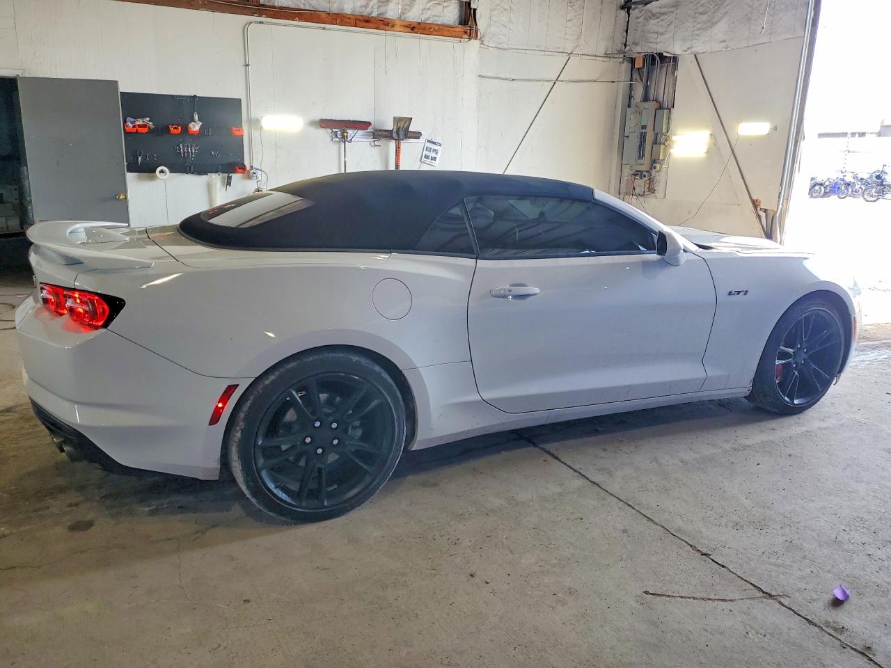 2023 CHEVROLET CAMARO LT1 — снимка 3