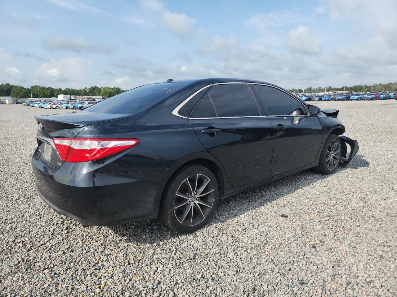 2015 TOYOTA CAMRY XSE V6 — снимка 3