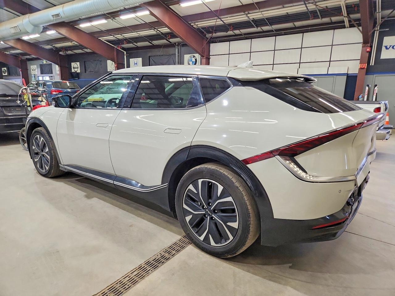 2023 KIA EV6 WIND — снимка 2