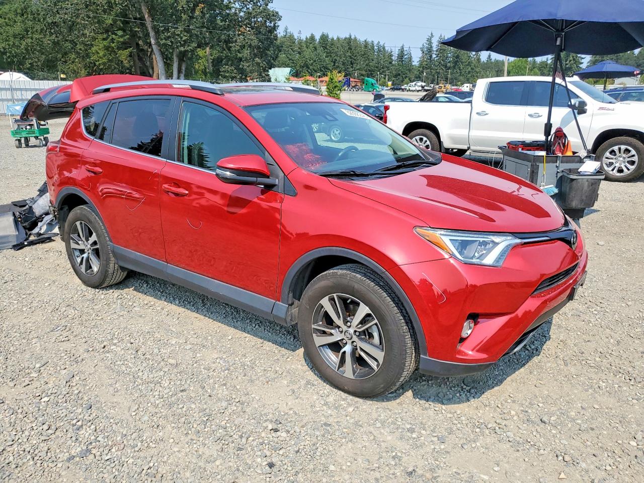 2017 TOYOTA RAV4 XLE — снимка 4
