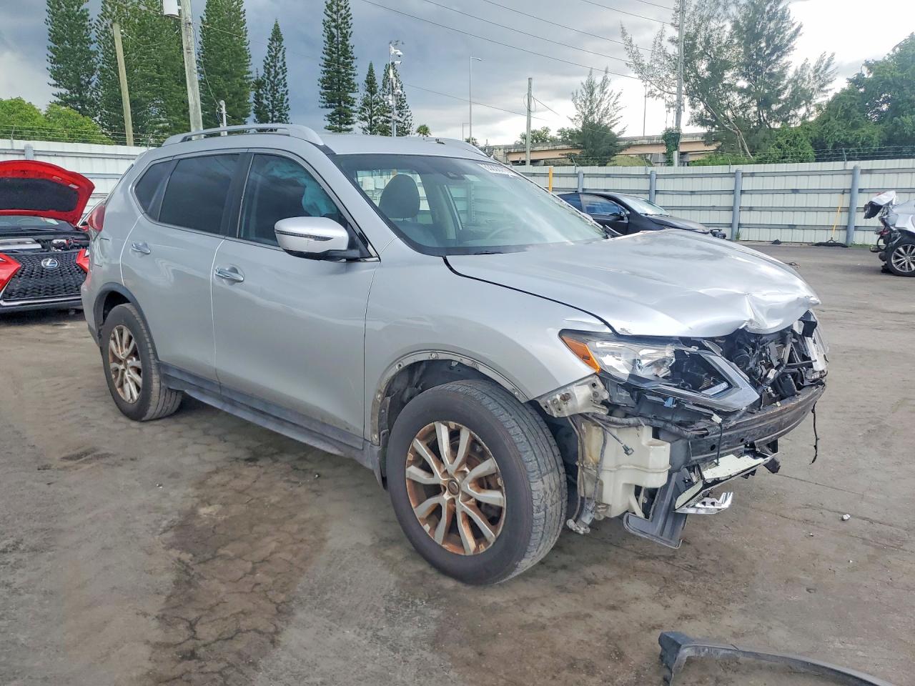 2019 NISSAN ROGUE SV — снимка 4