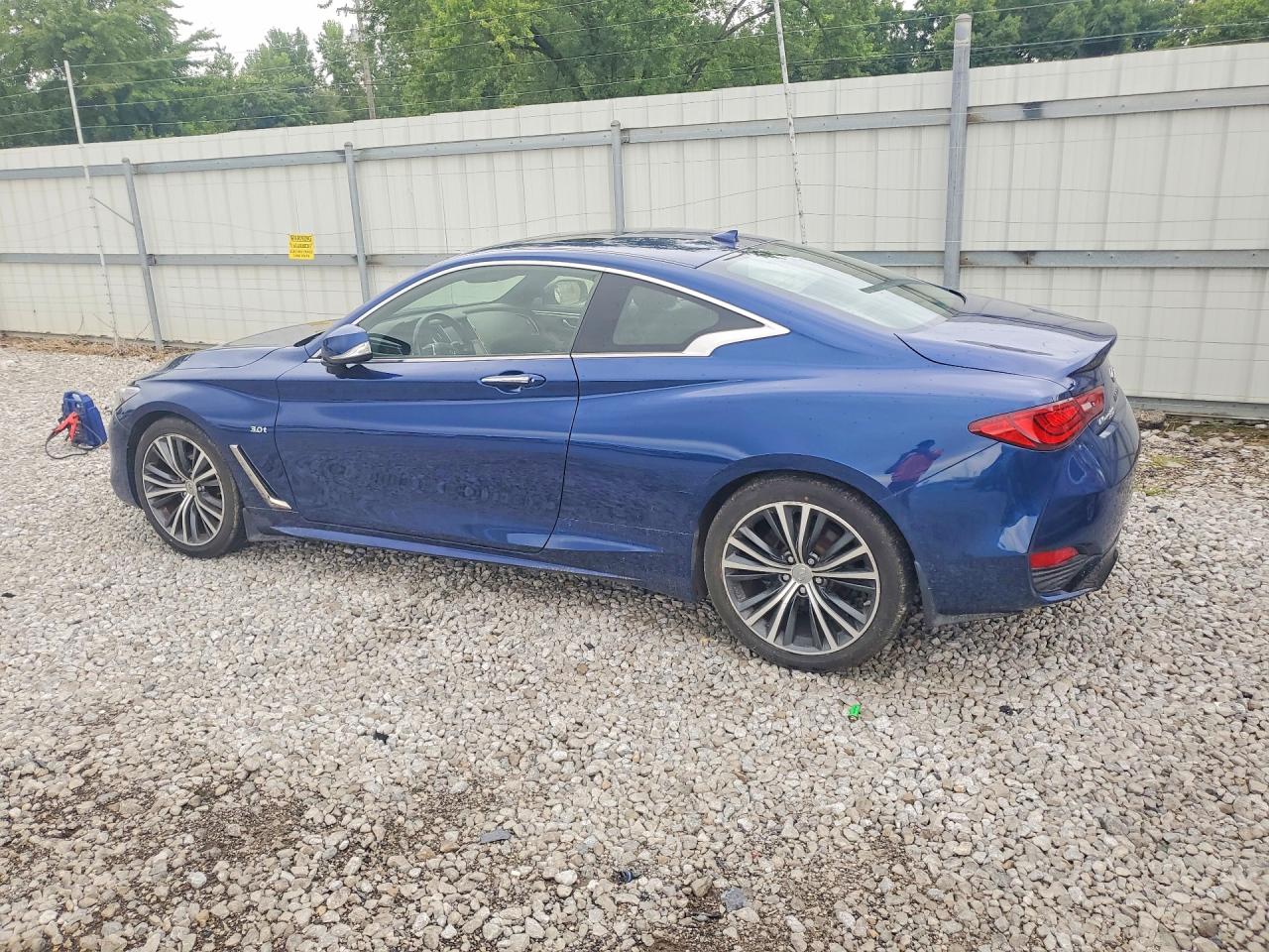 2018 INFINITI Q60 3.0T LUXE — снимка 2