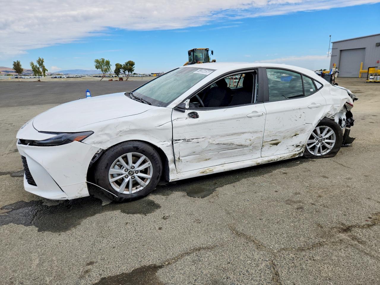 2026 TOYOTA CAMRY LE