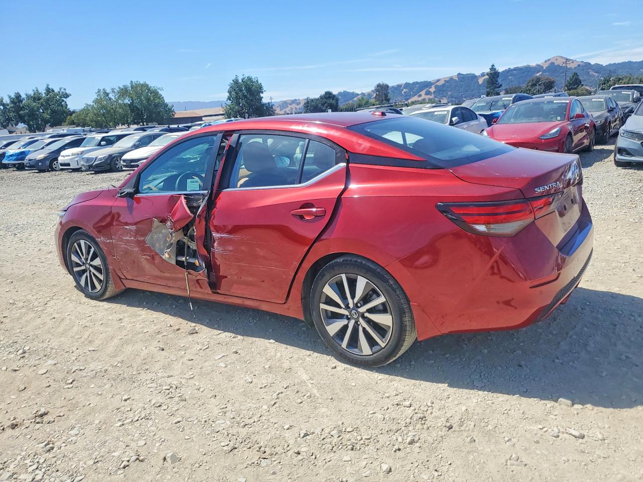 2021 NISSAN SENTRA SV — снимка 2