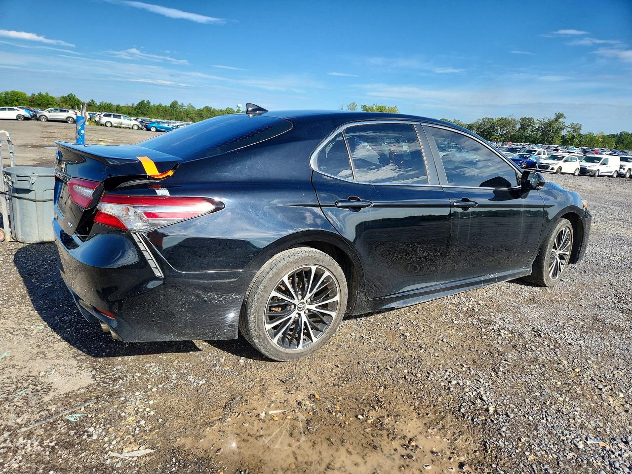 2018 TOYOTA CAMRY SE — снимка 3
