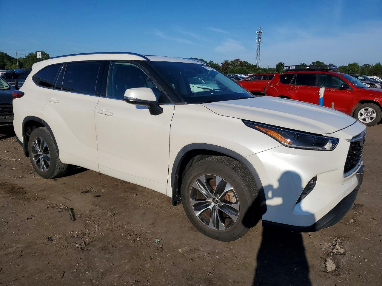 2021 TOYOTA HIGHLANDER XLE — снимка 4
