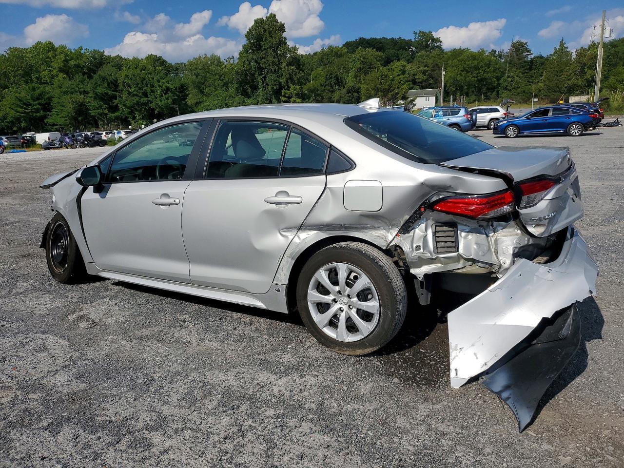 2024 TOYOTA COROLLA LE — снимка 2