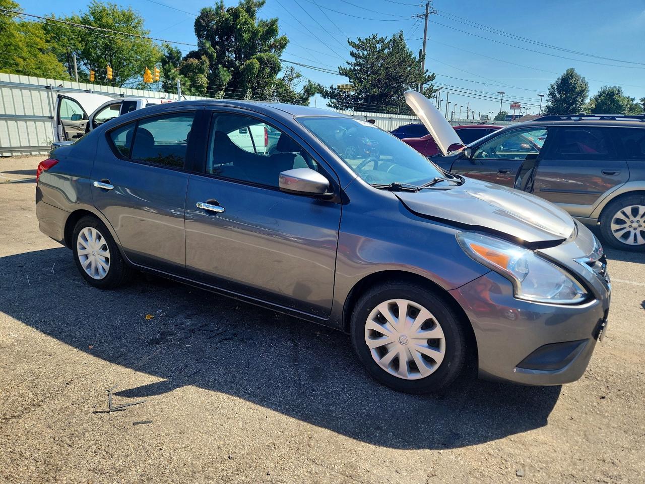 2016 NISSAN VERSA 1.6 SV — снимка 4