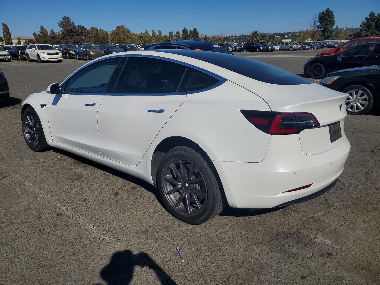 2020 TESLA MODEL 3 — снимка 2