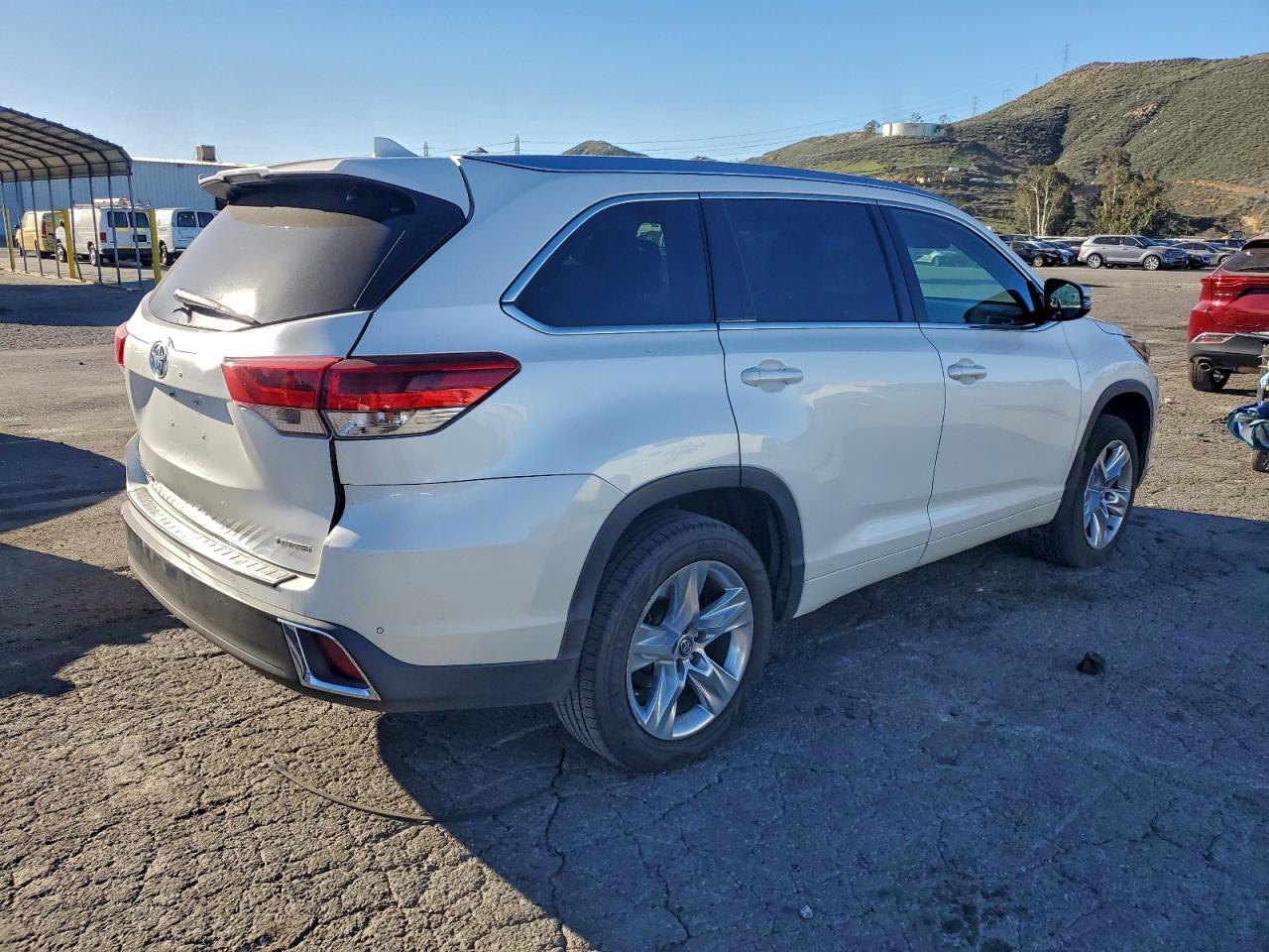 2017 TOYOTA HIGHLANDER LIMITED — снимка 3