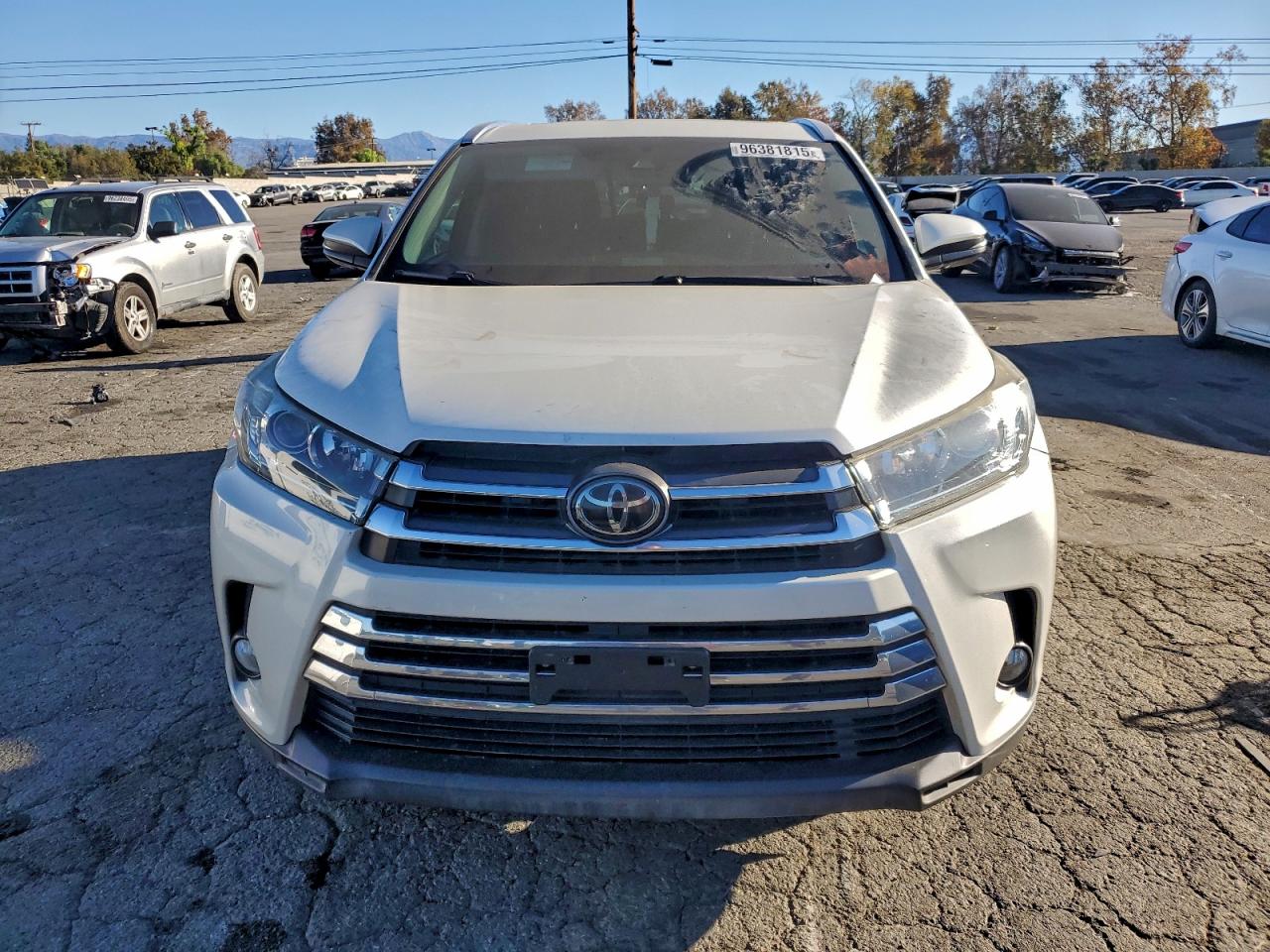 2017 TOYOTA HIGHLANDER LIMITED — снимка 5