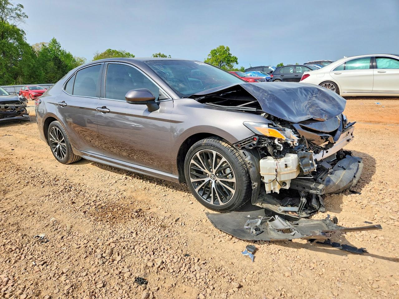 2018 TOYOTA CAMRY SE — снимка 4