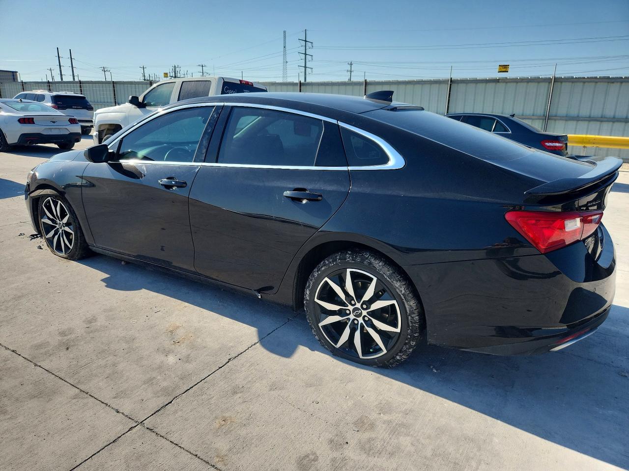2024 CHEVROLET MALIBU RS — снимка 2