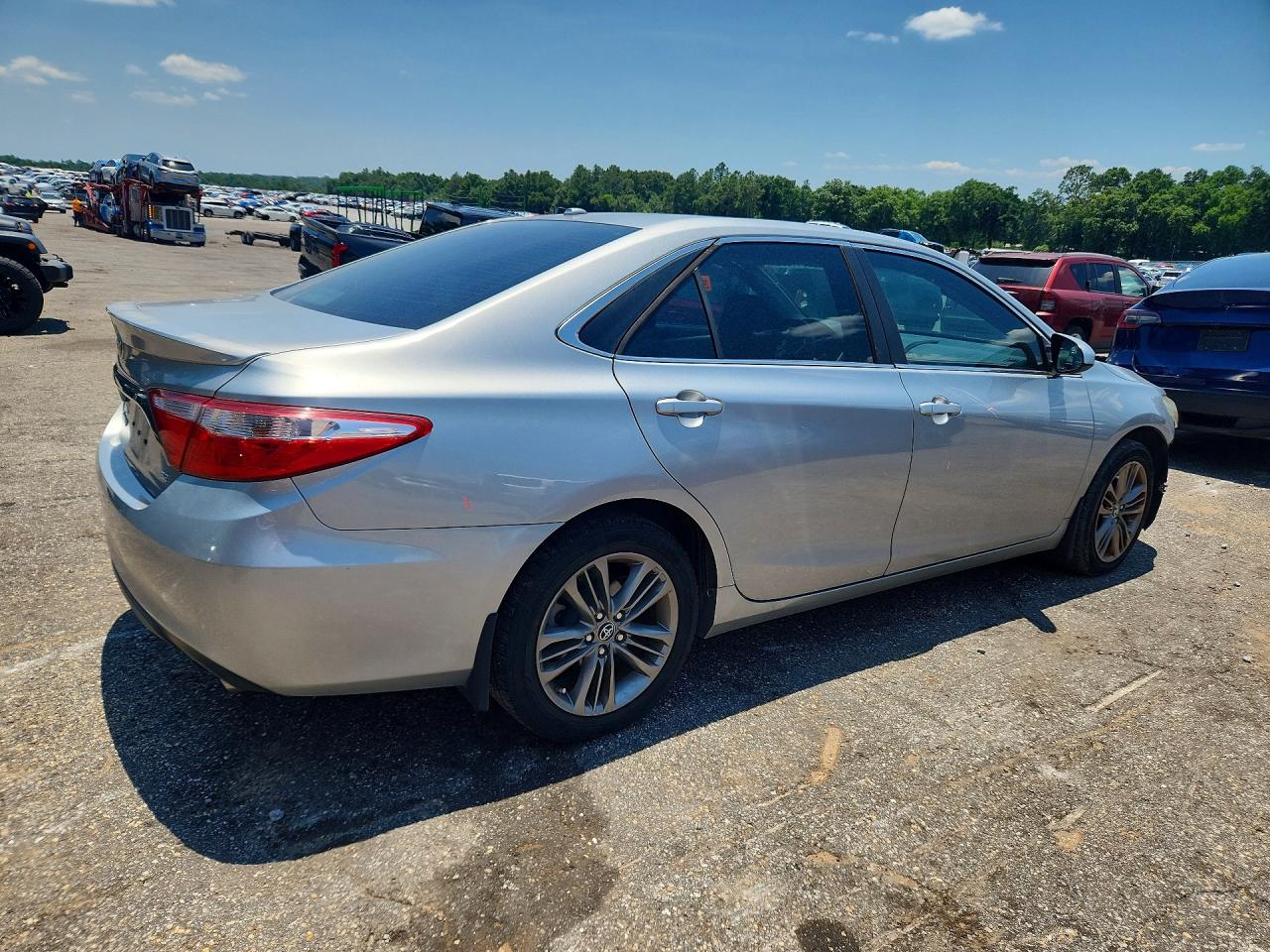 2015 TOYOTA CAMRY SE — снимка 3