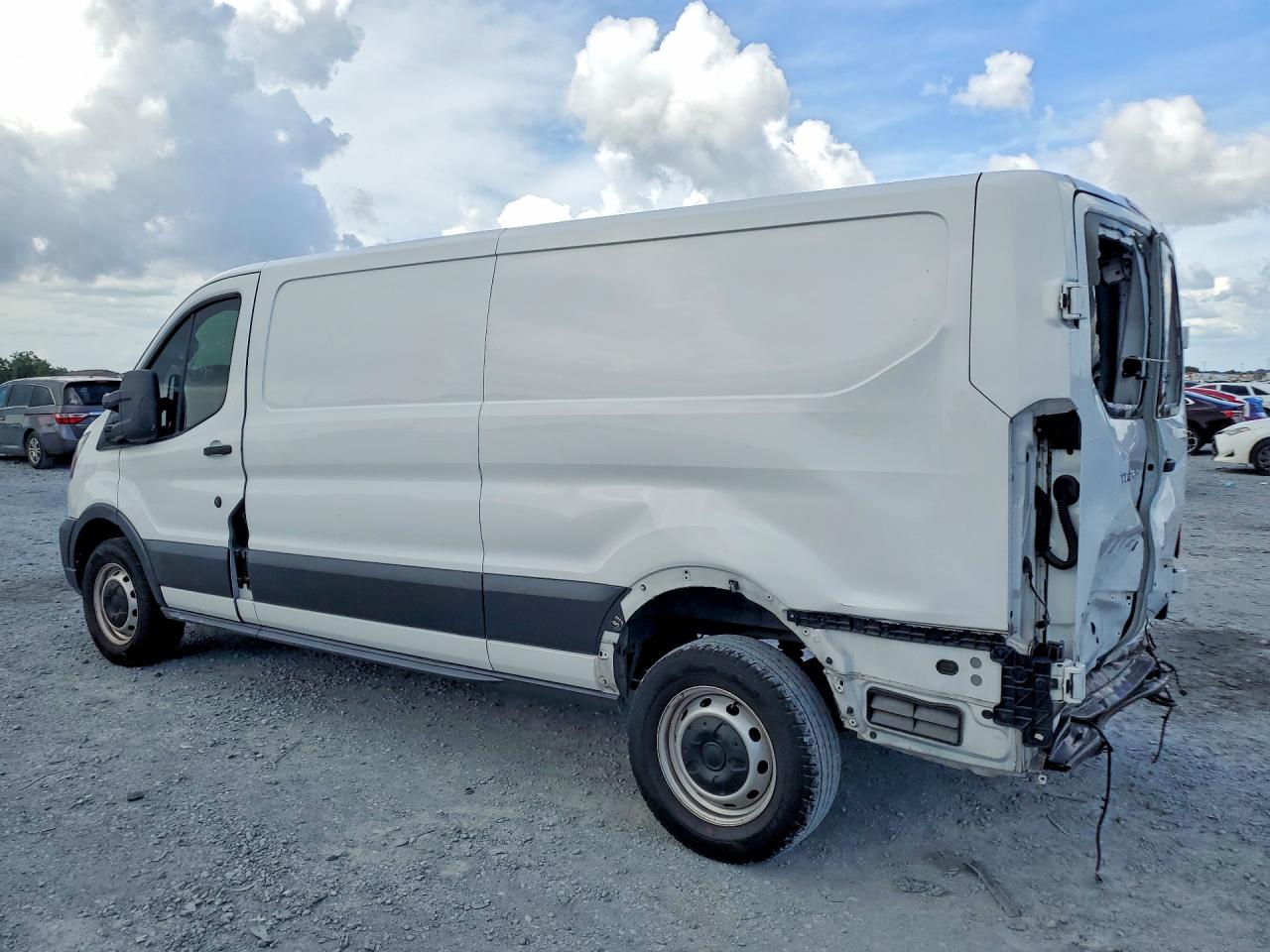 2021 FORD TRANSIT T-250 — снимка 2